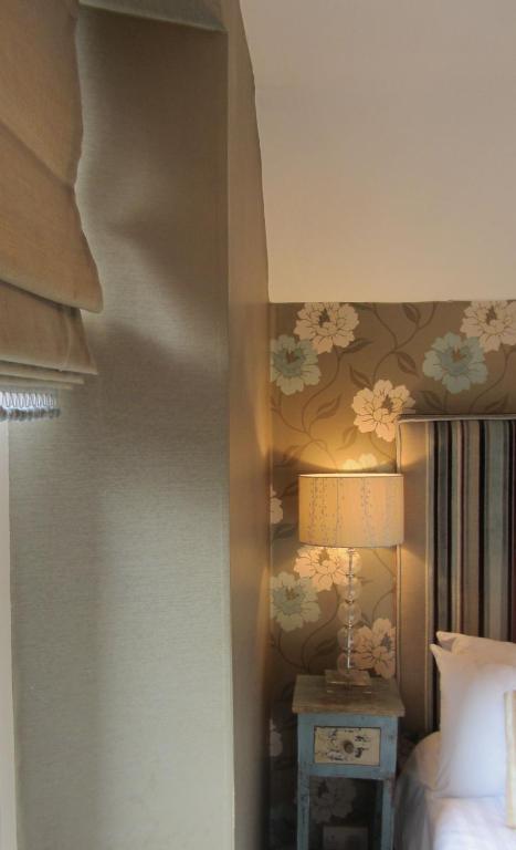 באונס-און-ווינדרמיר Monties Guest House - Adults Only חדר תמונה